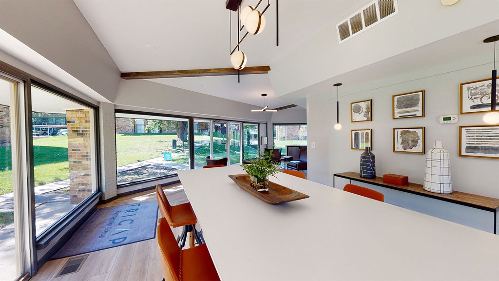 611 Regency Way Apartments Clubhouse