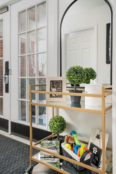 Arlington Club Apartments