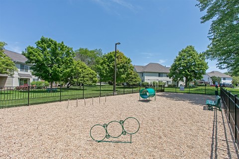 Arlington Club Apartments