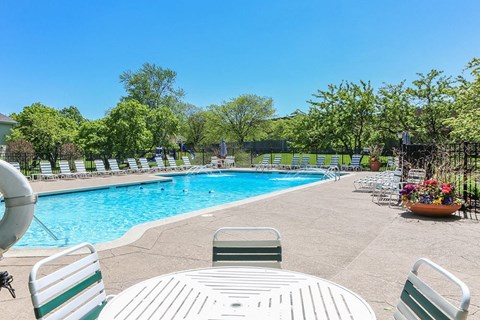 Arlington Club Apartments