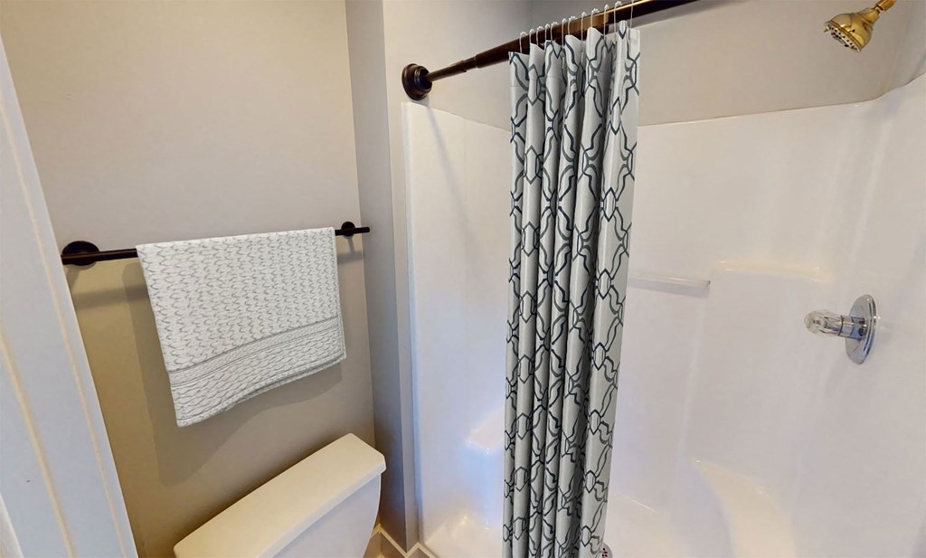 Brixin Franklin Apartments & Townhomes Renovated  Bathroom