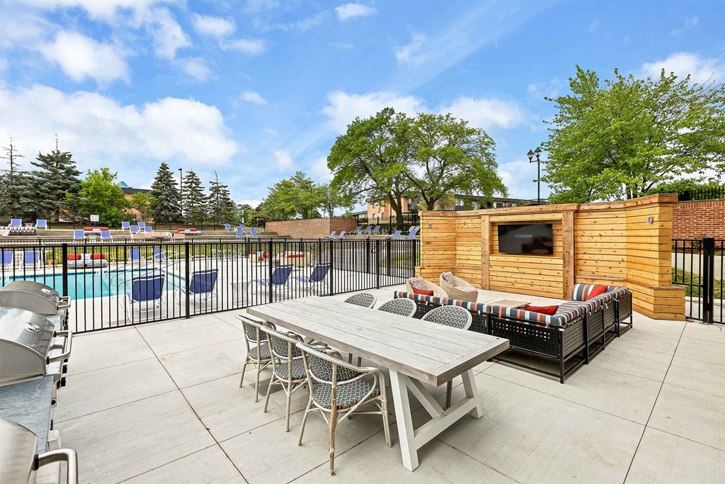 Albion on Northwest Grilling Area