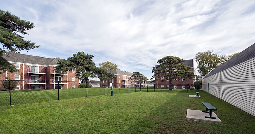 Element at Valley West _ Bark Park