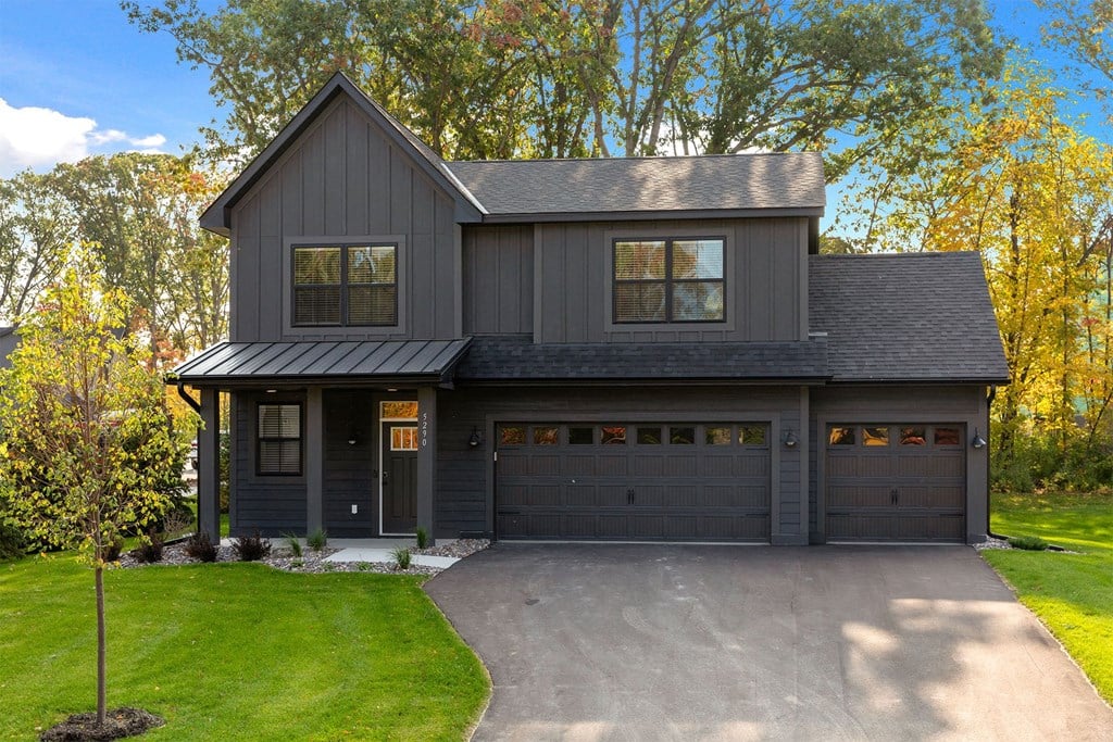 Rental Home with 3 Car Attached Garage