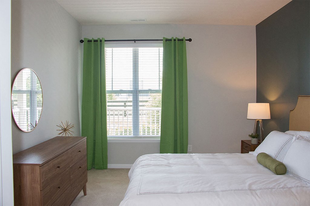 canon club at perry crossing apartments bedroom