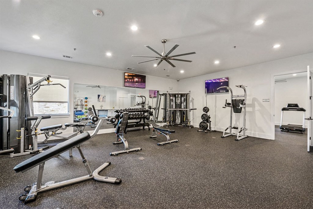 Champions Gate Apartments in San Antonio Strength Machines