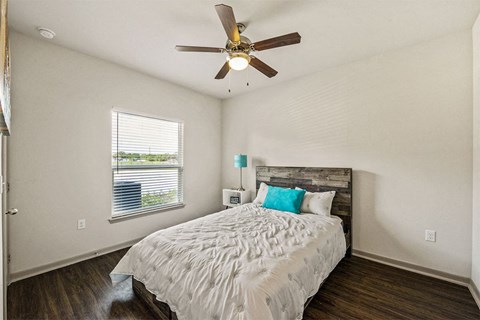 Champions Gate Apartments in San Antonio Bedroom Space