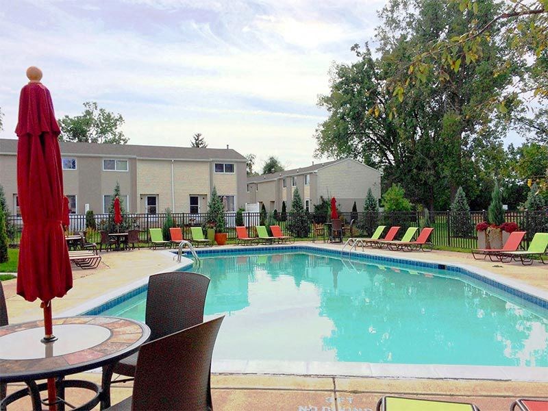 coolidge place townhomes outdoor pool