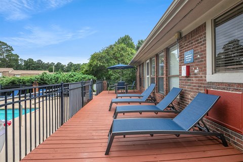 Cross Creek Cove _ Sun Deck