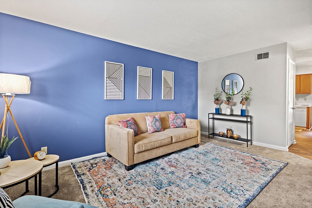 Cross Creek Cove _ Living Room