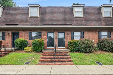 Cross Creek Cove _ Entrance