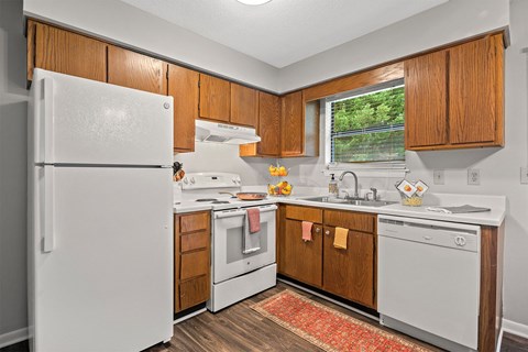 Cross Creek Cove _ Kitchen