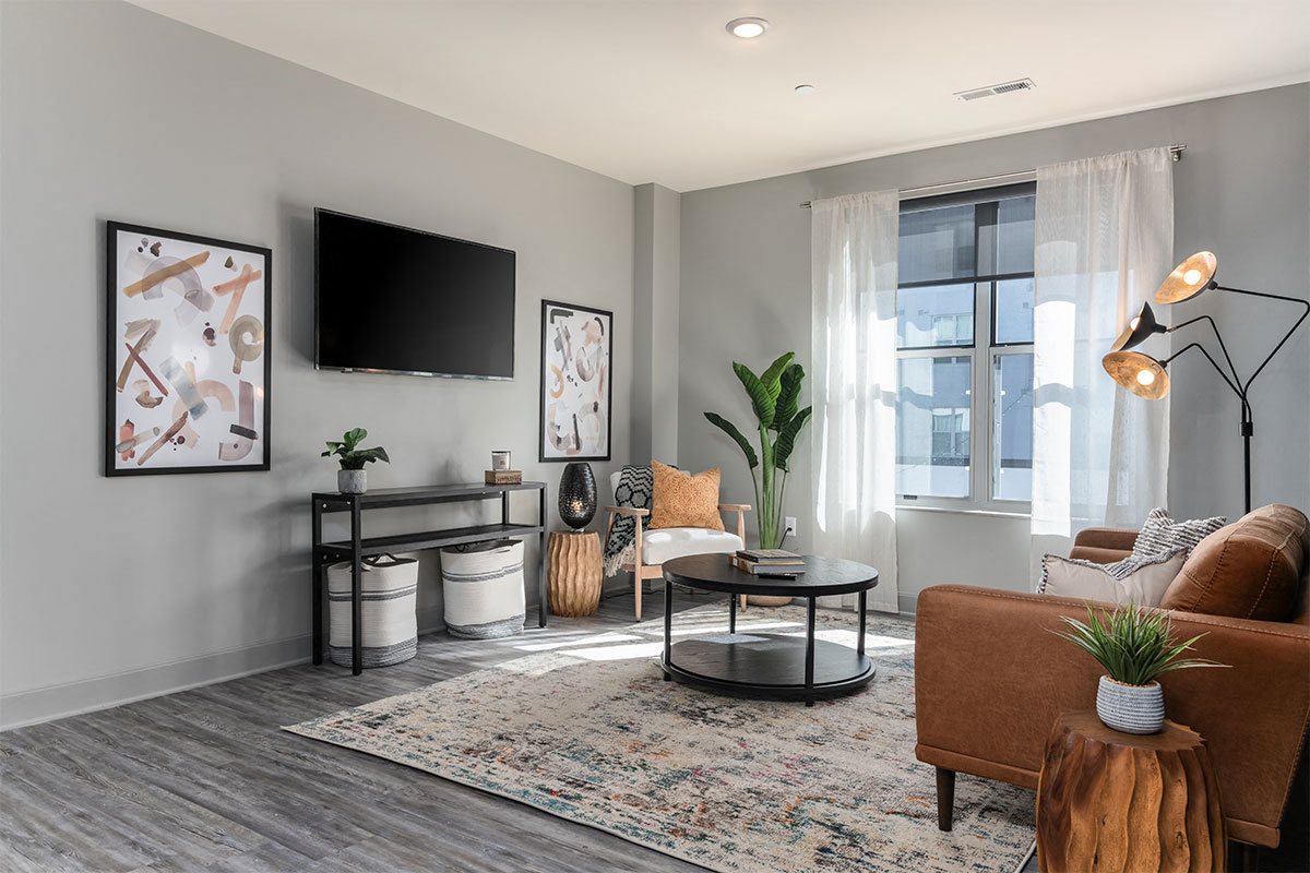 Current At The Banks