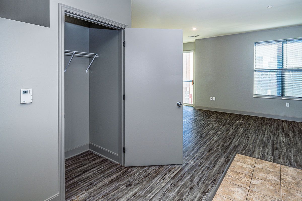 Current At The Banks