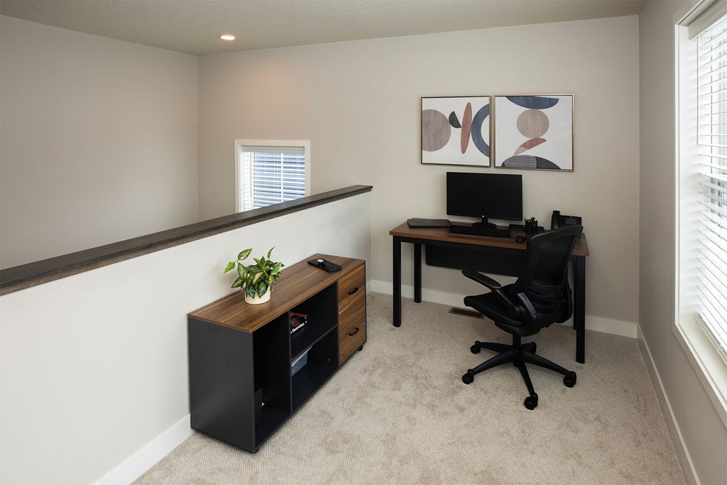 Edgewater on Cook Lake Loft Area