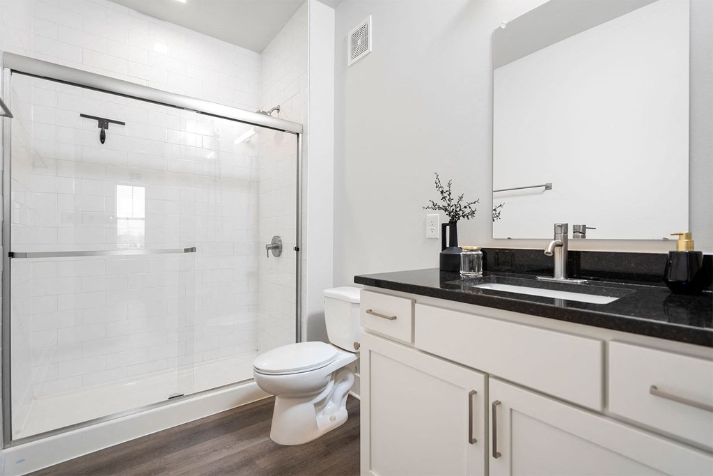 Evans Farm _ Flats Bathroom