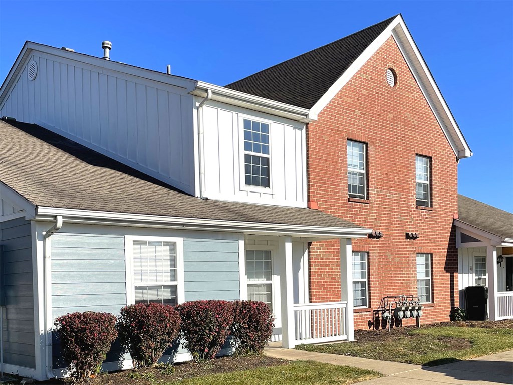 Brixin Franklin Apartments & Townhomes Exterior