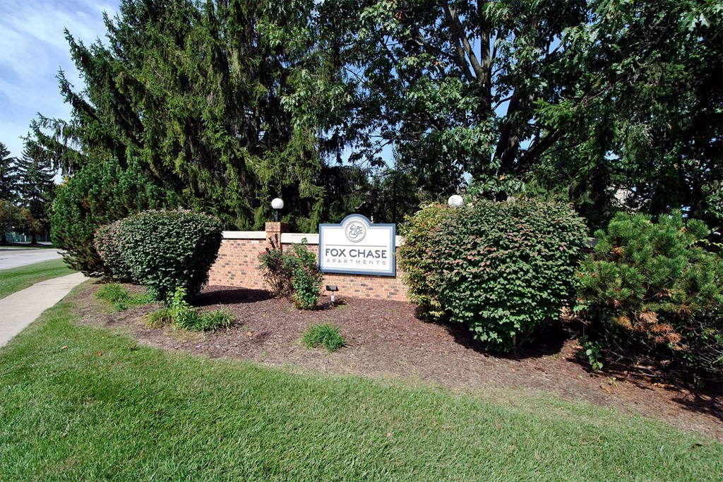 fox chase apartments outdoor signage