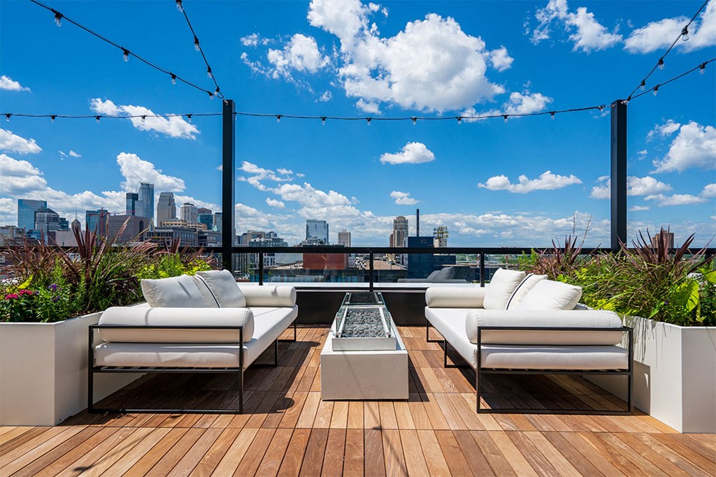 forte on the park apartments roof sky lounge