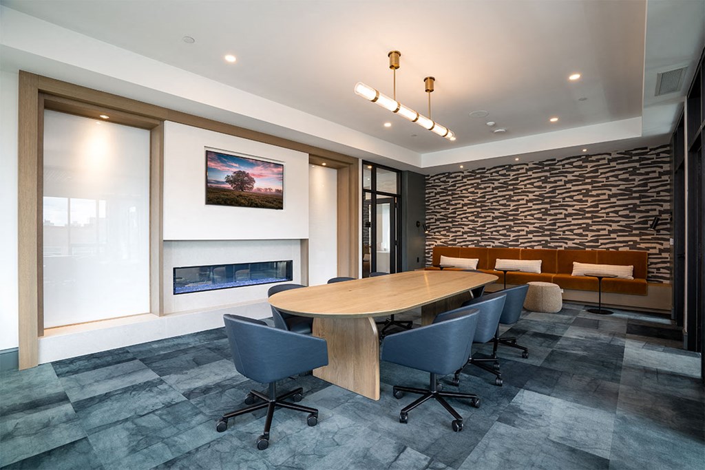forte on the park apartments conference table