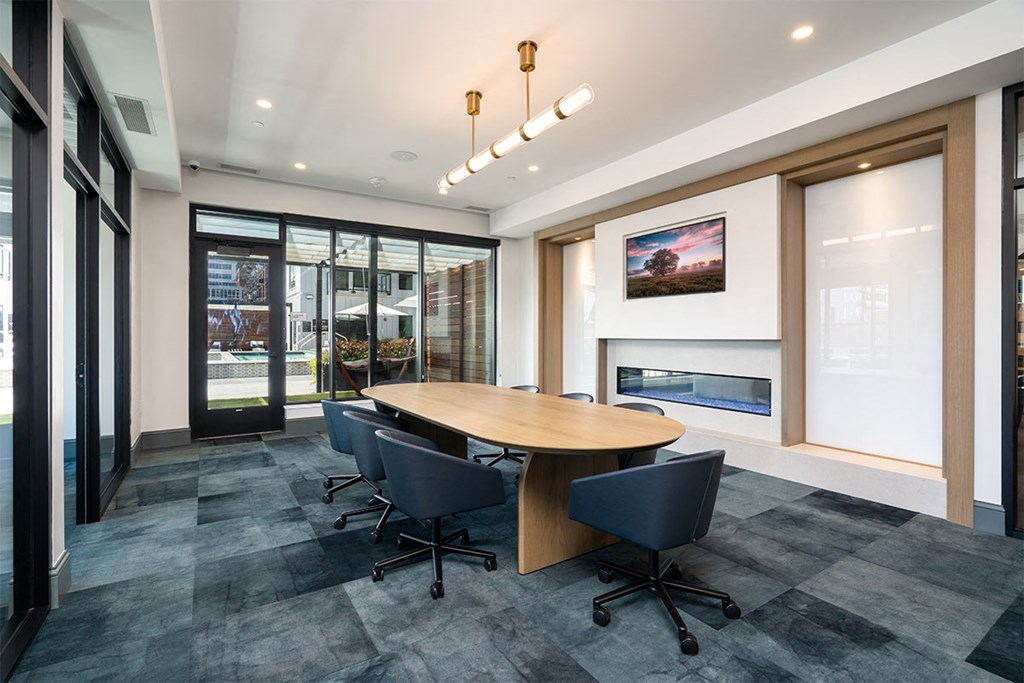 forte on the park apartments conference area