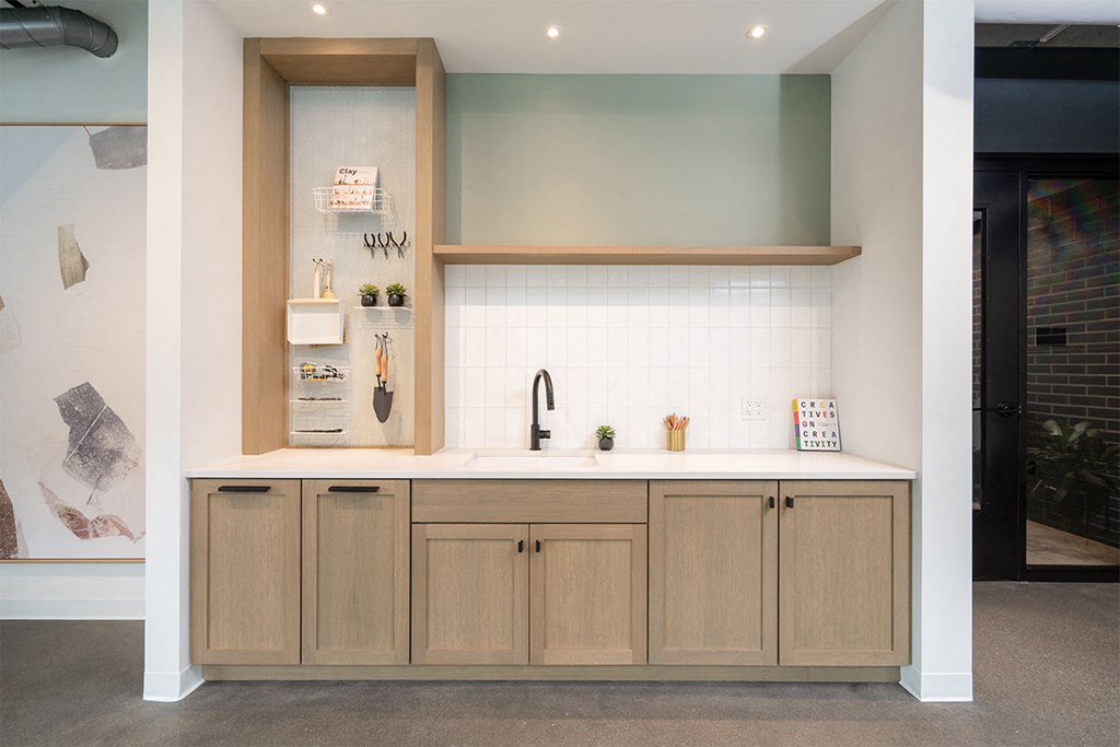 forte on the park apartments club room sink