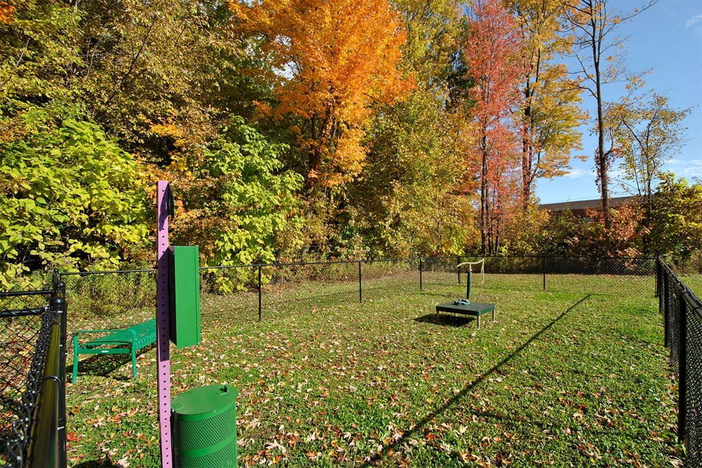 Brickhaven Townhomes, 14747 Lakeside Blvd. N, Shelby Township, MI