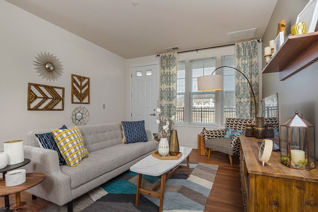 Oakcliff Apartments, 2225 Traverwood Drive, Ann Arbor, MI RentCafe