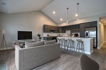 the residence on lamar apartment homes