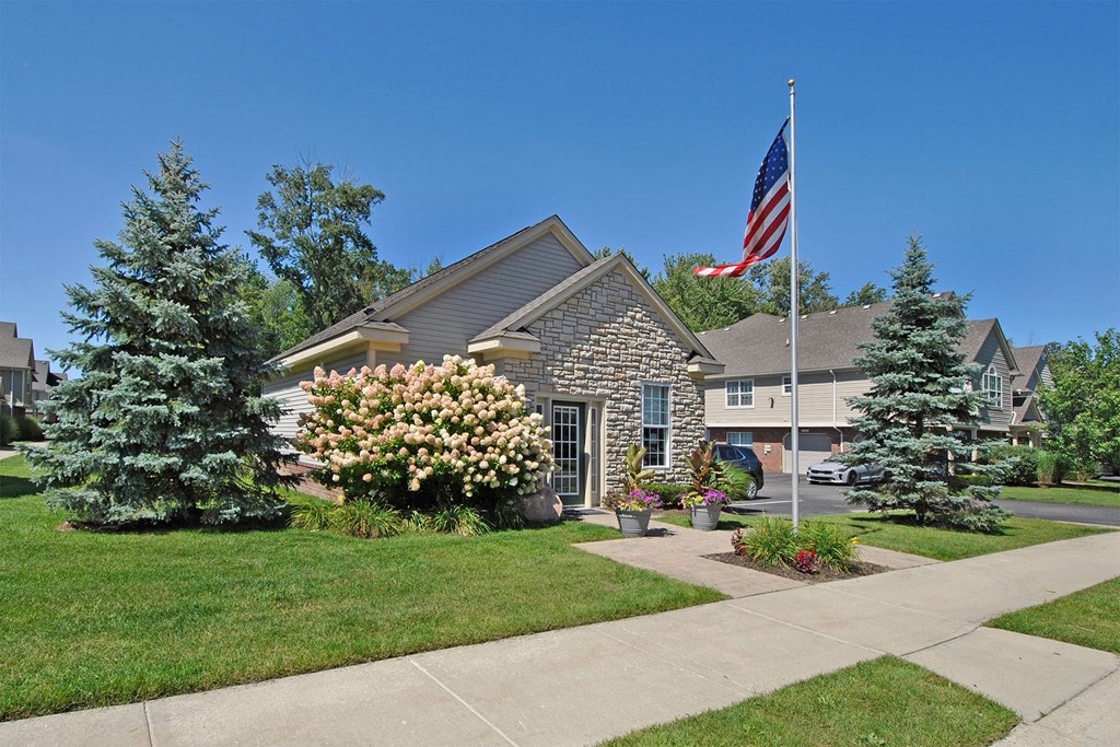 apartment leasing office exterior