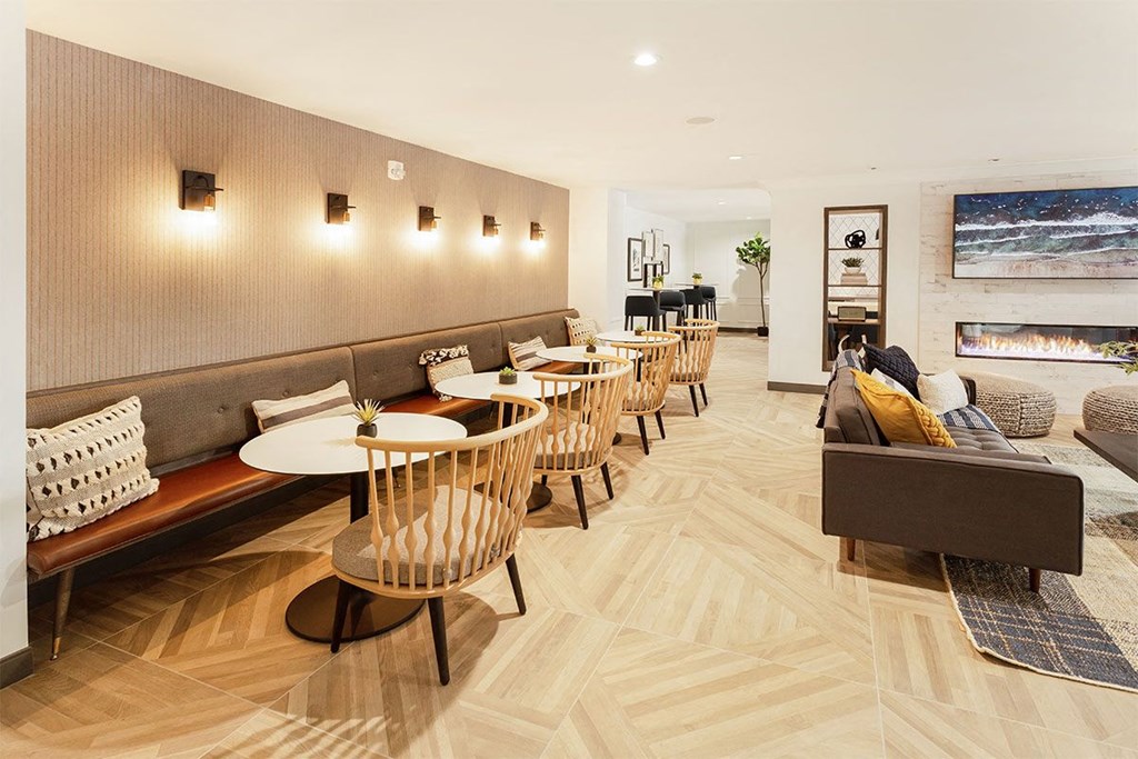 The Asher Minneapolis Resident Clubhouse