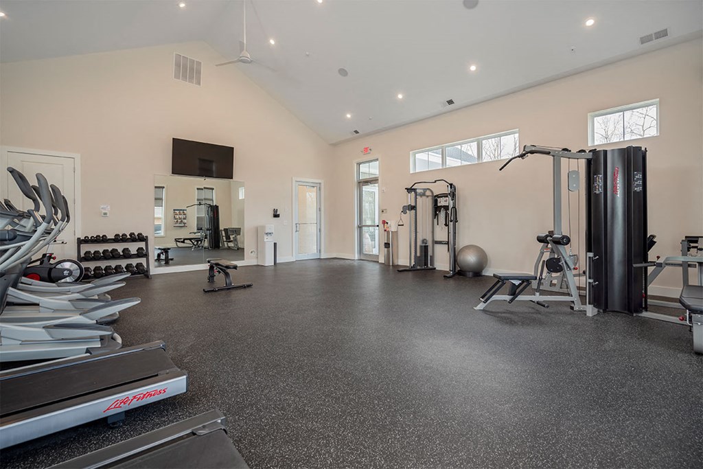 the gym at the flats at big tex apartments