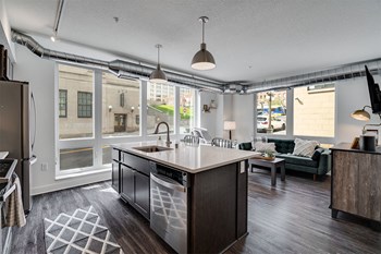 The Donegan Saint Paul Apartments Kitchen - Photo Gallery 2