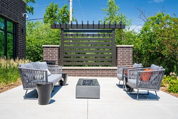 the isaac apartments roseville minnesota outdoor fire pit and seating - Photo Gallery 41
