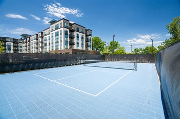 the isaac apartments roseville minnesota tennis court - Photo Gallery 43