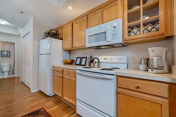 the orchard apartments kitchen - Photo Gallery 10