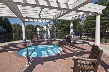 the orchard apartments hot tub - Photo Gallery 30
