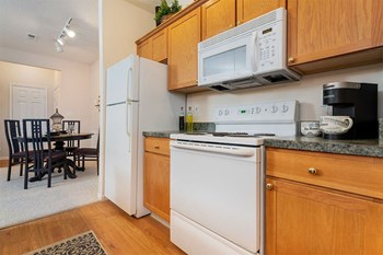 time square apartments kitchen - Photo Gallery 11