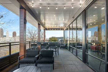 waterford bluffs rooftop lounge area - Photo Gallery 43