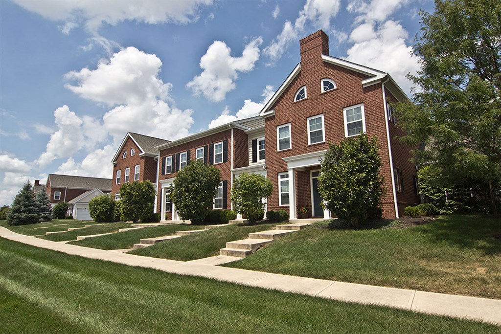 arlington park apartments building exterior