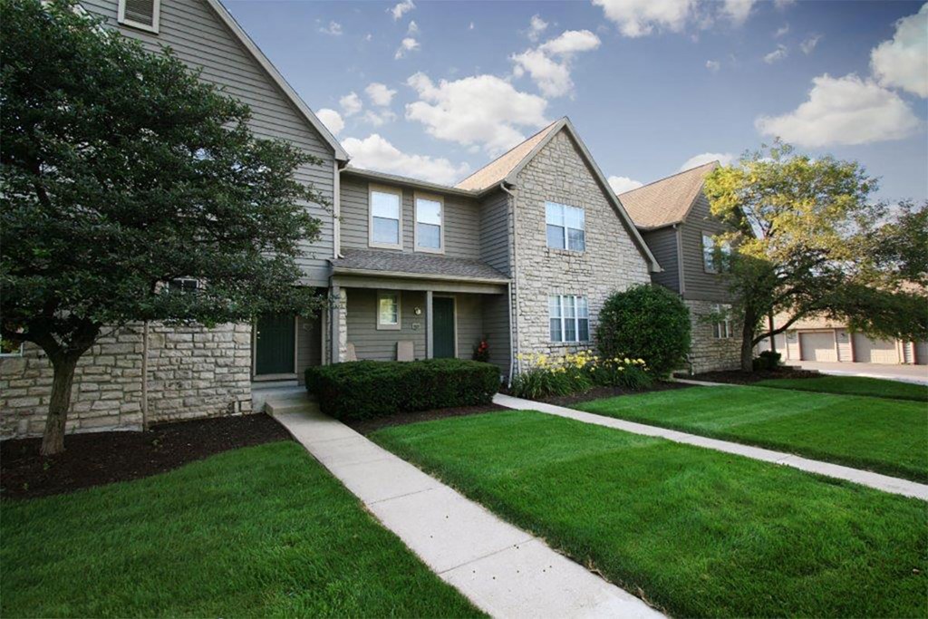 camden place apartments exterior
