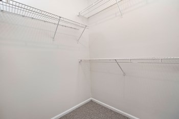 camden place apartments walk in closet - Photo Gallery 10