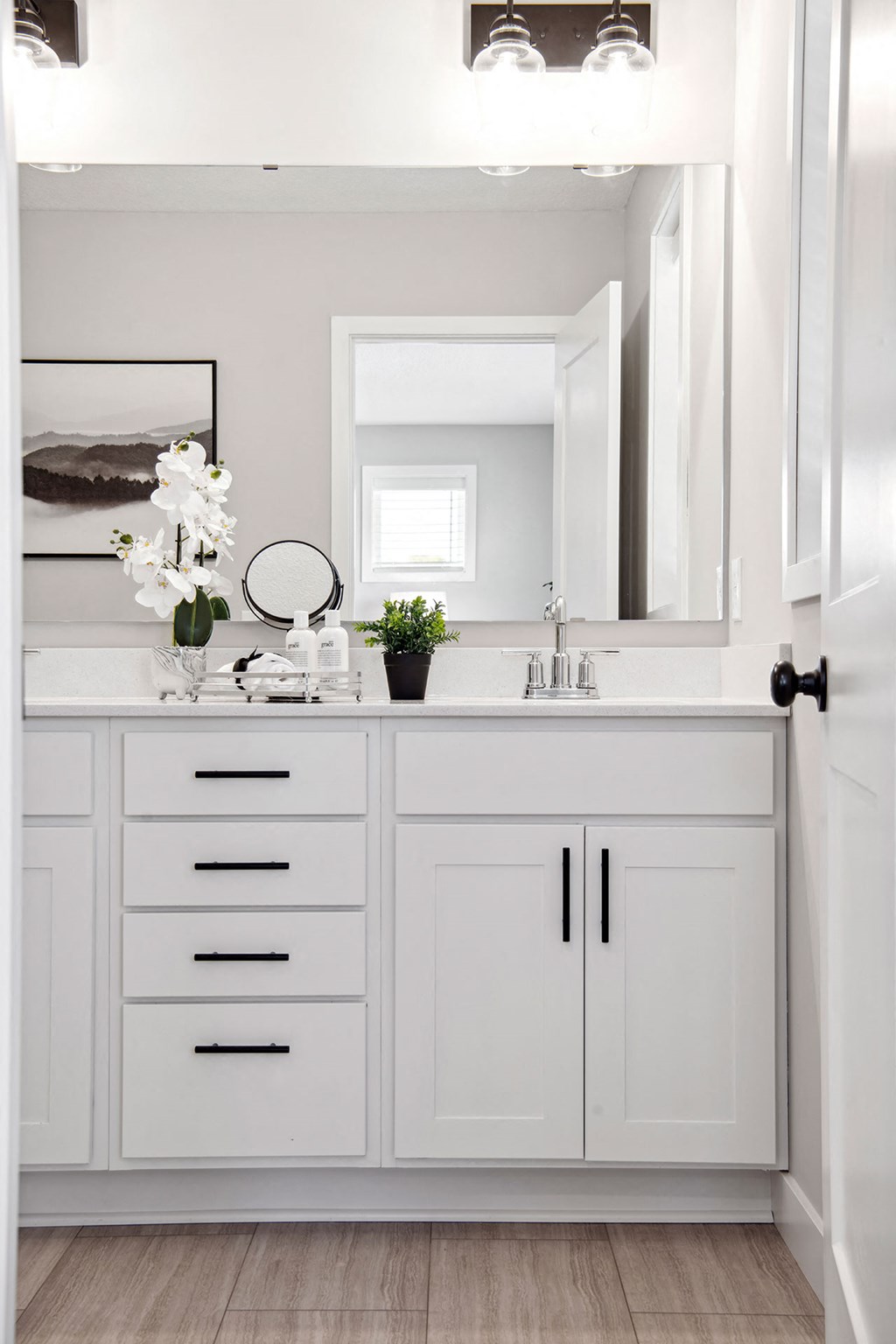 Canvas at Inver Grove _ Bathroom