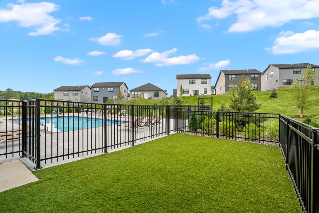 the enclave at homecoming terra vista swimming pool