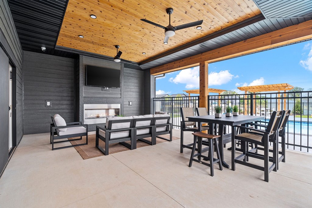 Canvas at St Croix Outdoor Lounge