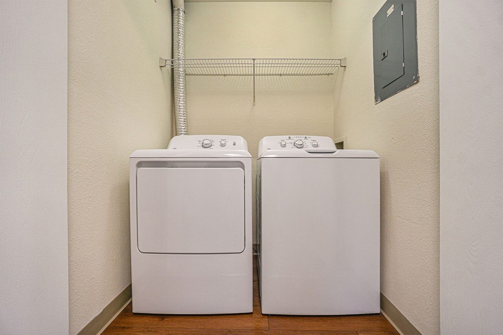 The Vista Apartments and Townhomes Washer and Dryer