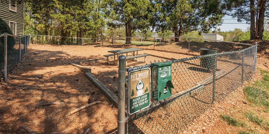 treybrooke at the park apartments dog park