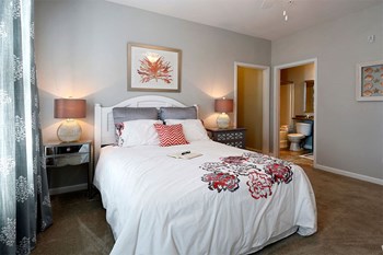 vinings at carolina bays apartments bedroom - Photo Gallery 6