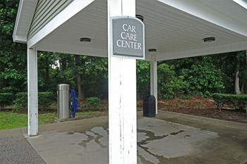 vinings at carolina bays car care center - Photo Gallery 17