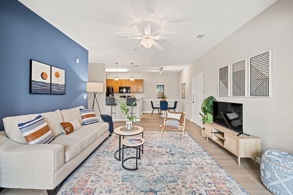 Vinings at Carolina Bays Living Room